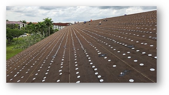 Large condo roof deck with fastener pattern and crew working – Job 22-071-F
